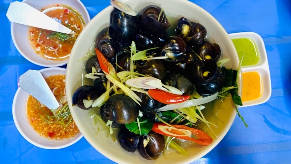 Ba điều cần tránh khi ăn ốc