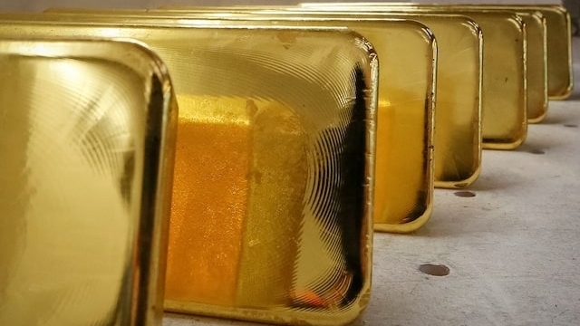 Giá vàng hôm nay 18/2/2025: Giá vàng tăng vọt, ‘tự vệ’ trước nguy cơ căng thẳng thương mại và động thái từ Trung Quốc, vàng nhẫn theo đà đi lên