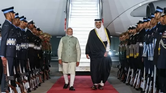 Sau một thập kỷ, Quốc vương Qatar trở lại thăm Ấn Độ Sau một thập kỷ, Quốc vương Qatar trở lại thăm Ấn Độ