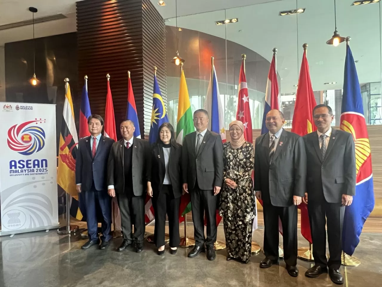 Cộng đồng ASEAN tại Quảng Châu tăng cường đoàn kết, thúc đẩy bao trùm và bền vững Cộng đồng ASEAN tại Quảng Châu tăng cường đoàn kết, thúc đẩy bao trùm và bền vững