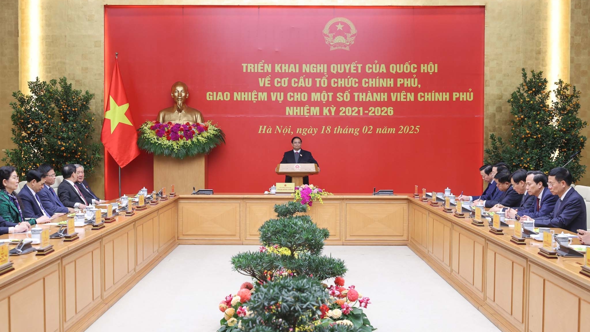 Phân công công tác của Thủ tướng và các Phó Thủ tướng Chính phủ