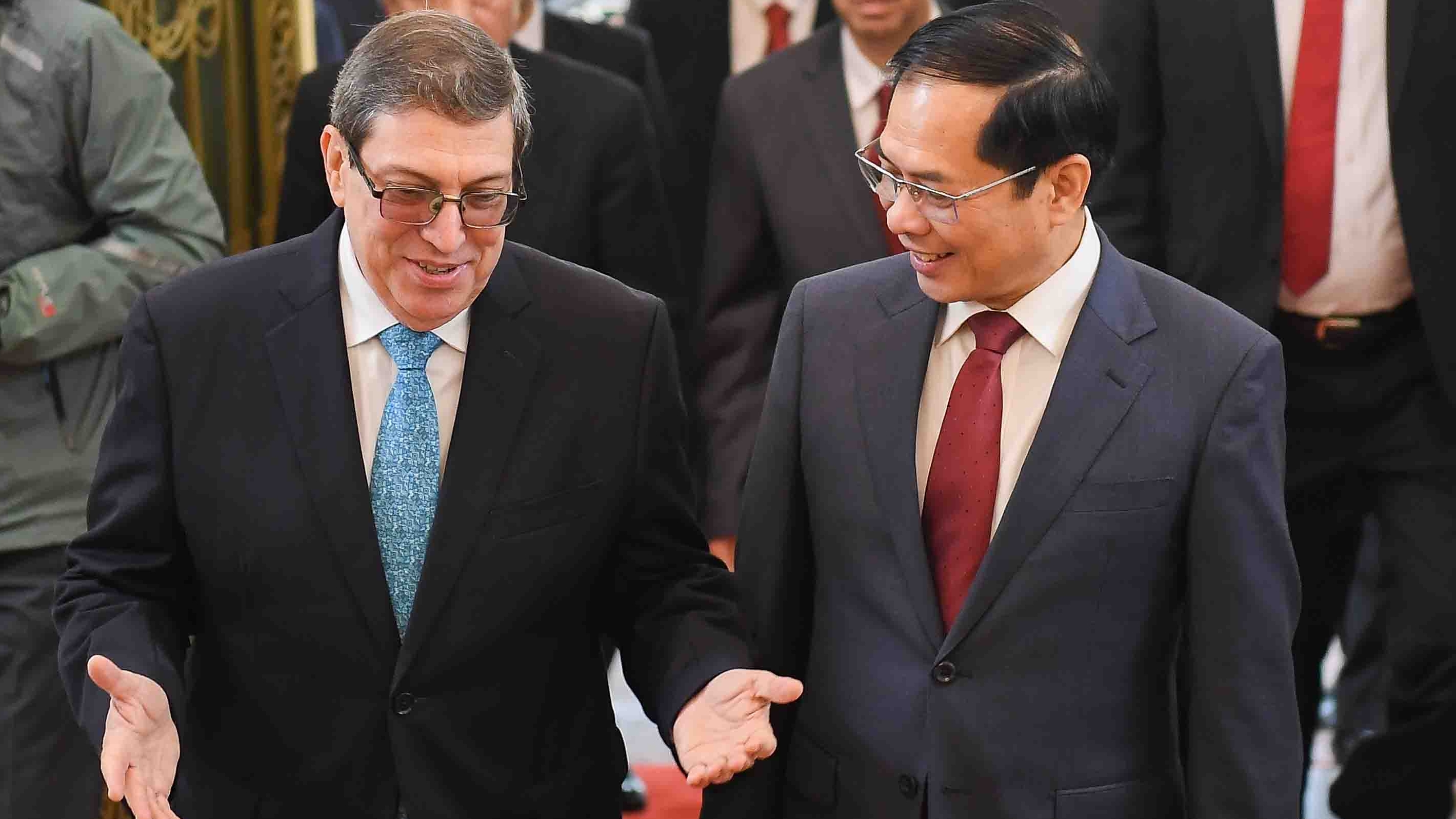 Phó Thủ tướng, Bộ trưởng Ngoại giao Bùi Thanh Sơn đón, hội đàm với Bộ trưởng Ngoại giao Cuba