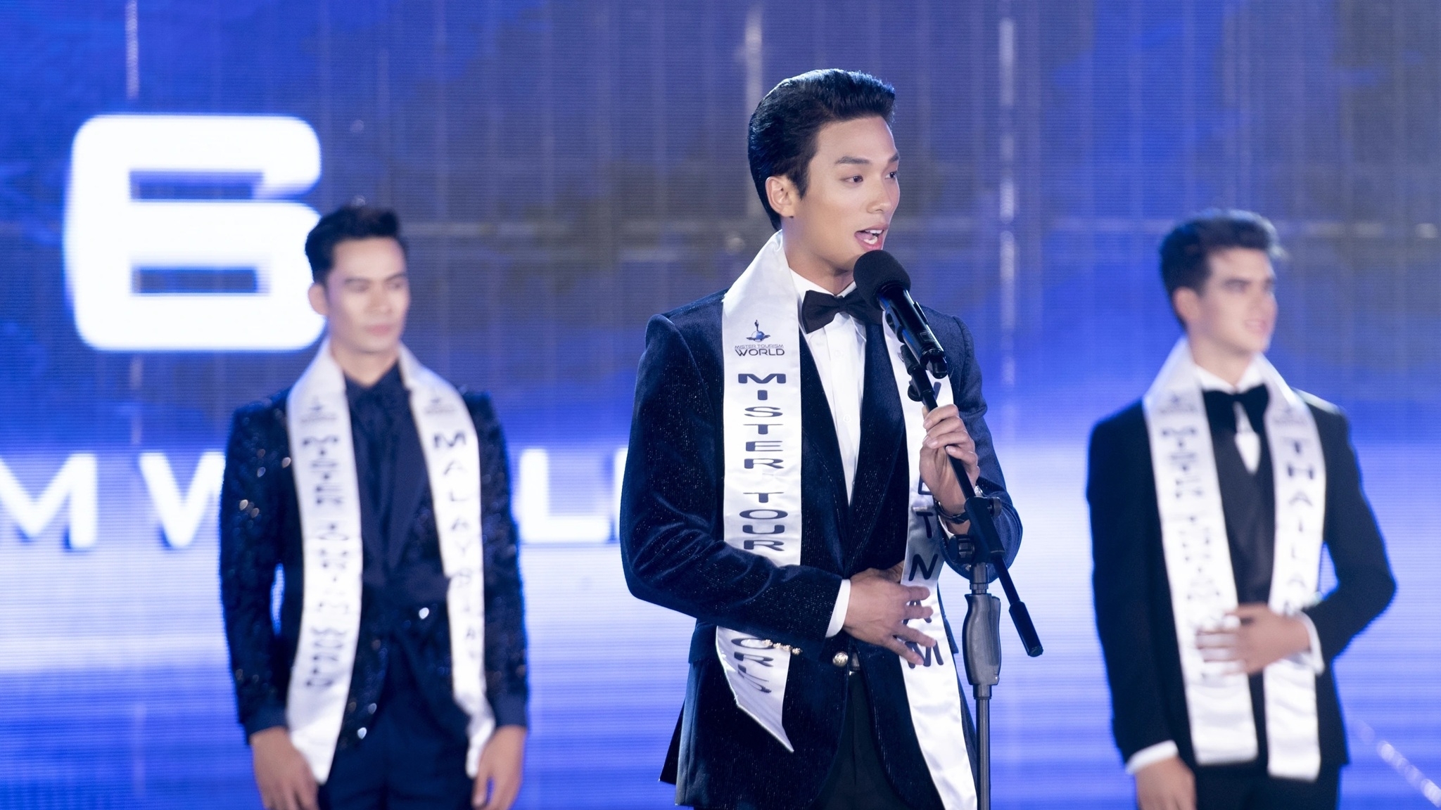 Thí sinh Việt Nam đăng quang Nam vương Du lịch Thế giới 2025