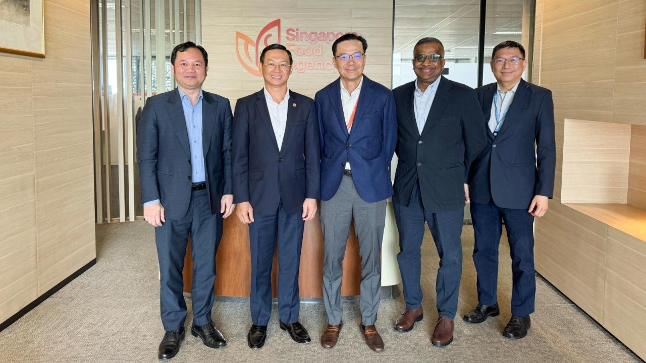 Đại sứ quán xúc tiến mở cửa thị trường sản phẩm thịt và trứng gia cầm Việt Nam vào Singapore