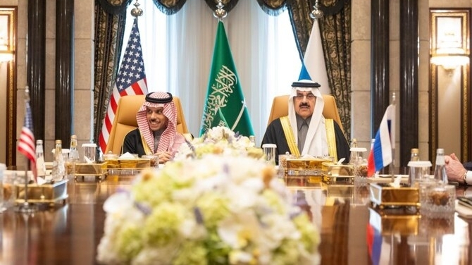 Nga và Mỹ đánh giá về cuộc đàm phán khuấy đảo dư luận, Saudi Arabia tỏa sáng trong vai 'cầu nối hòa bình'