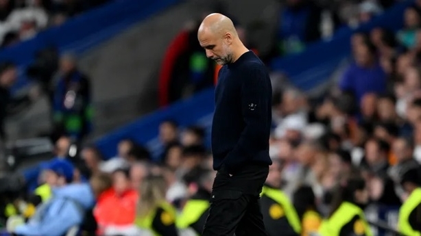 Lần đầu tiên HLV Pep Guardiola vắng mặt ở vòng 1/8 UEFA Champions League