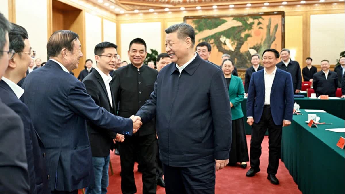 Quyết tâm đạt mục tiêu tăng trưởng kinh tế, Chủ tịch Tập Cận Bình kêu gọi công ty tư nhân 'thể hiện tài năng'