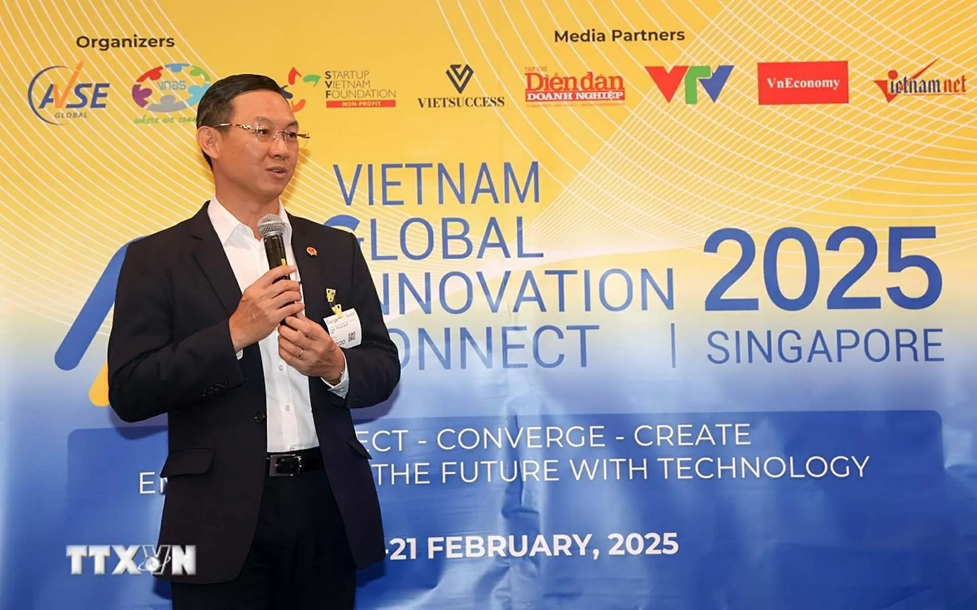 Khai mạc Diễn đàn đổi mới sáng tạo Việt Nam toàn cầu 2025 tại Singapore