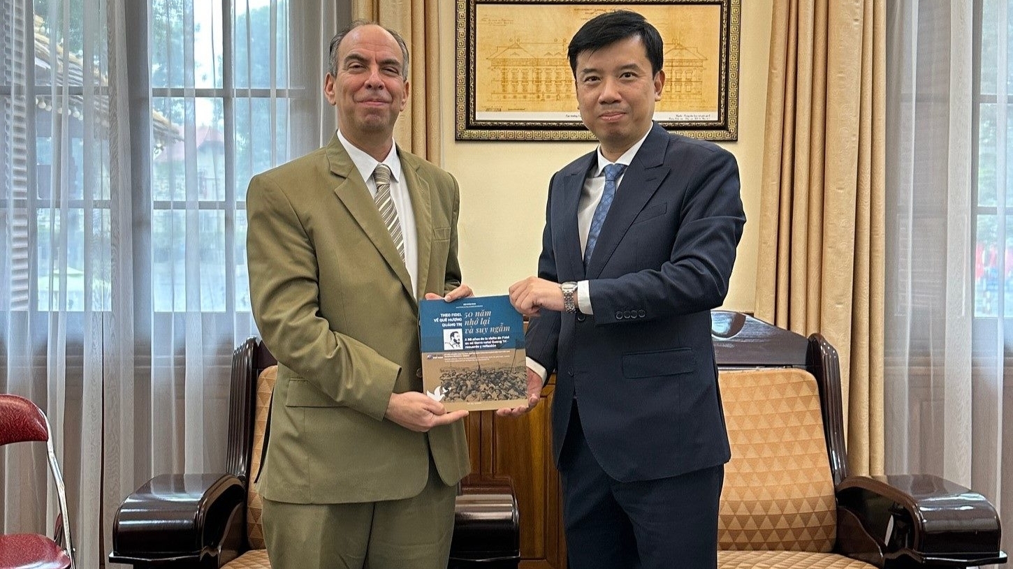 Đại sứ Cuba Rogelio Polanco Fuentes: Đặc biệt ấn tượng với cách đưa tin nhanh, hình ảnh đẹp của Báo Thế giới và Việt Nam