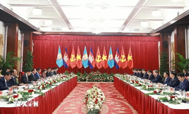 Tiếp tục gìn giữ, vun đắp mối quan hệ Việt Nam-Campuchia ngày càng phát triển bền chặt