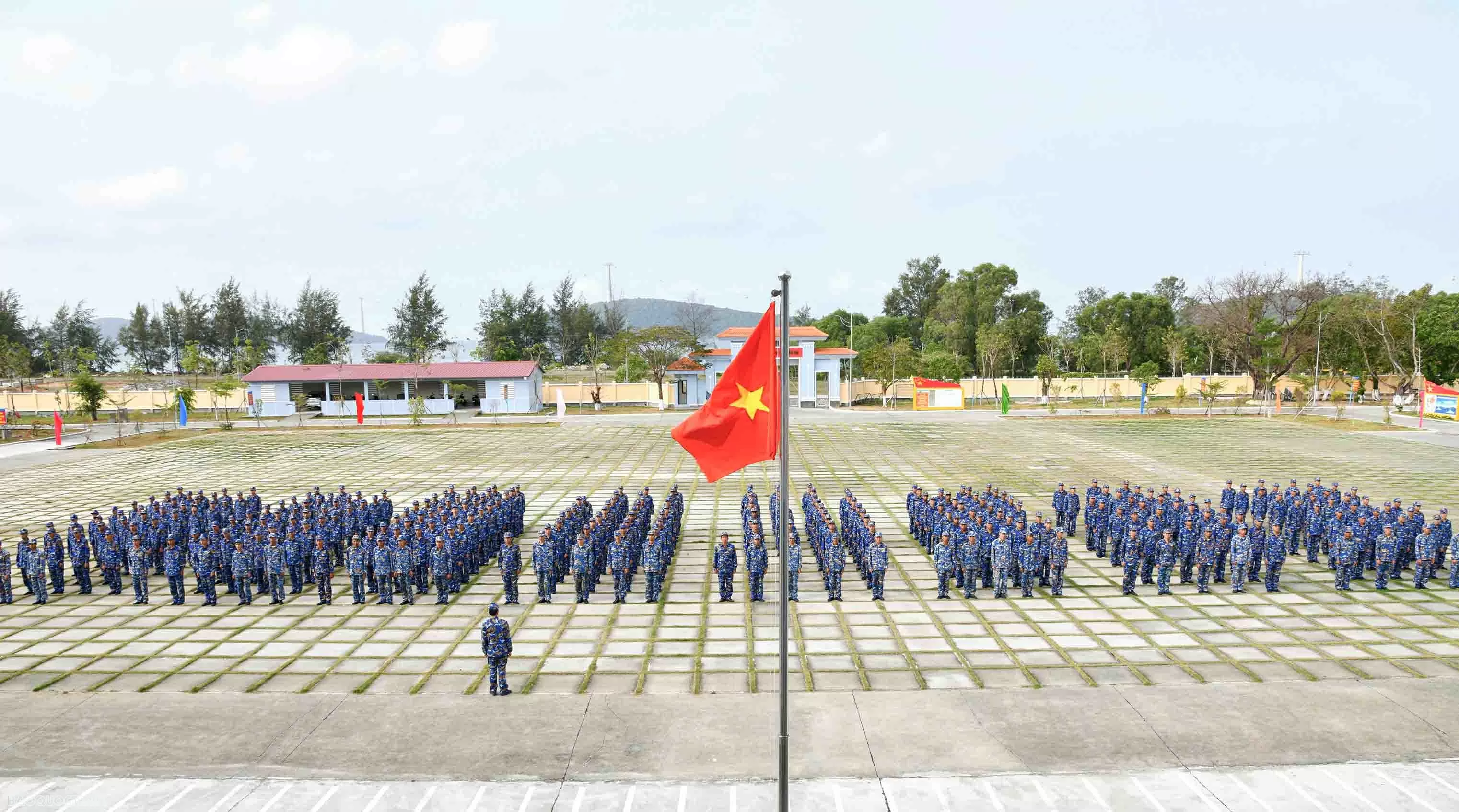 Những ngày đầu trong quân ngũ của các chiến sĩ mới