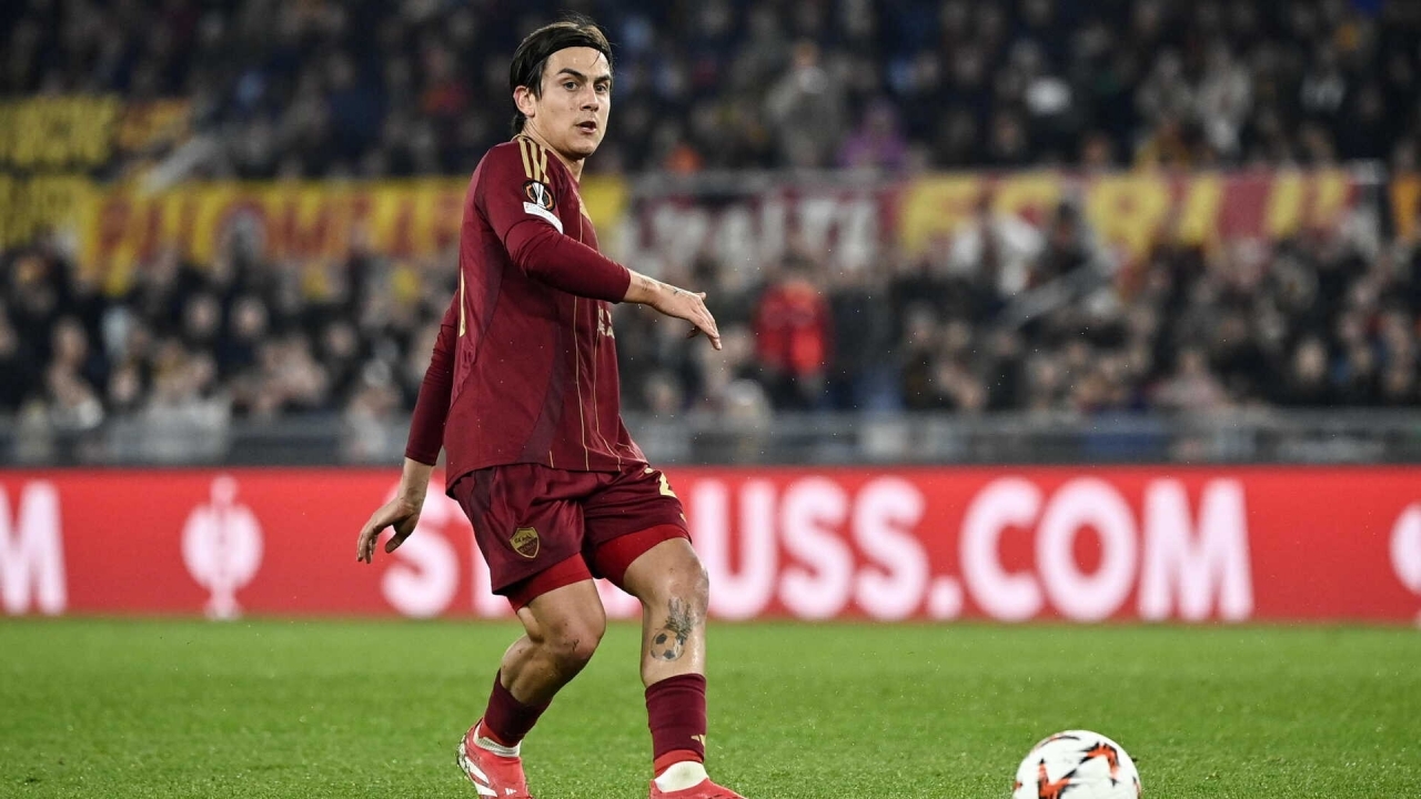 MU chốt mục tiêu Dybala, Chelsea tham vọng có Ferran Torres