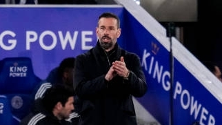 Van Nistelrooy khiến Leicester lập kỷ lục thảm hại