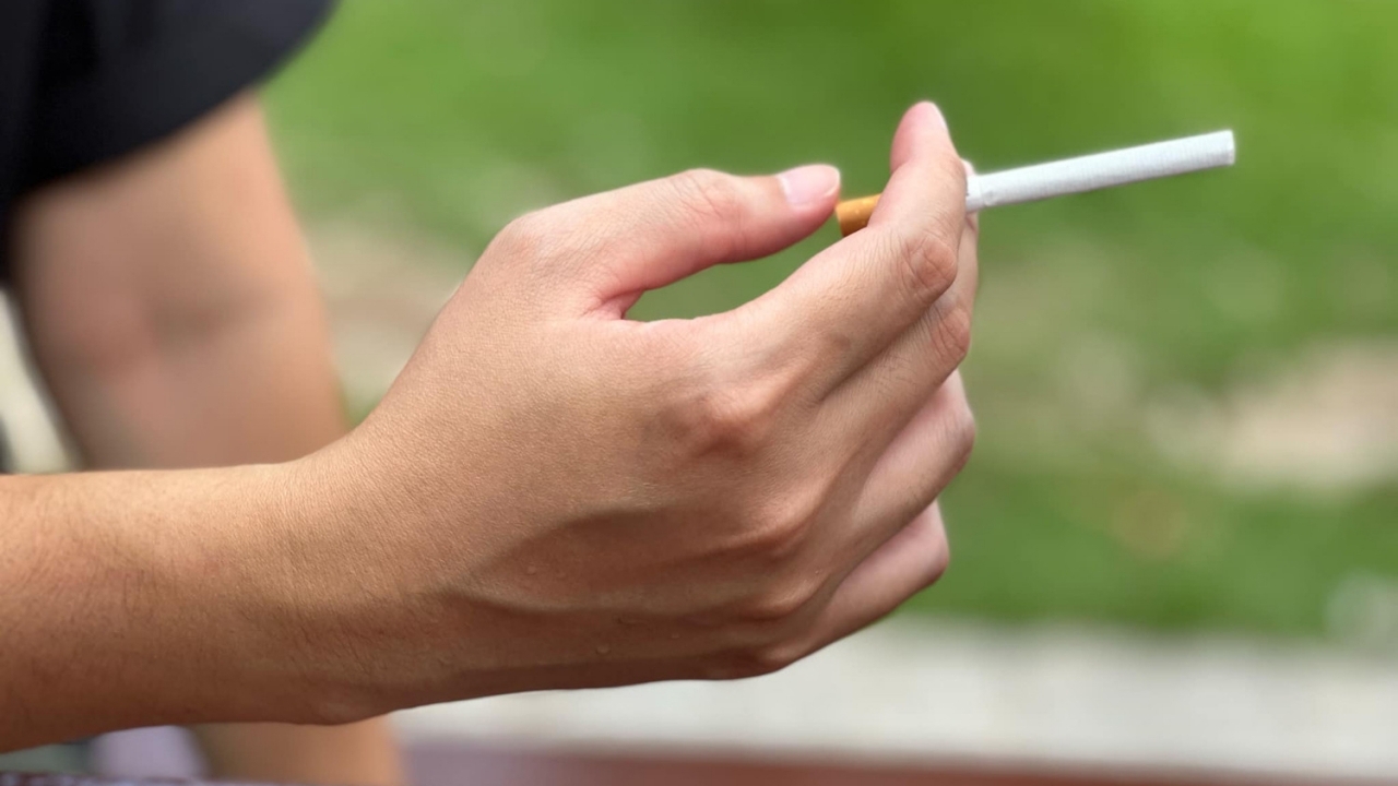 Hút thuốc - nguyên nhân gây ra hàng loạt ca đột quỵ ở người trẻ