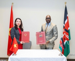 Thứ trưởng Ngoại giao Nguyễn Minh Hằng thăm làm việc tại Kenya