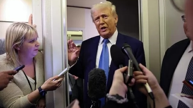 Ông Trump để ngỏ khả năng đàm phán thuế quan với từng quốc gia... kèm điều kiện, các nước lần lượt phản ứng?