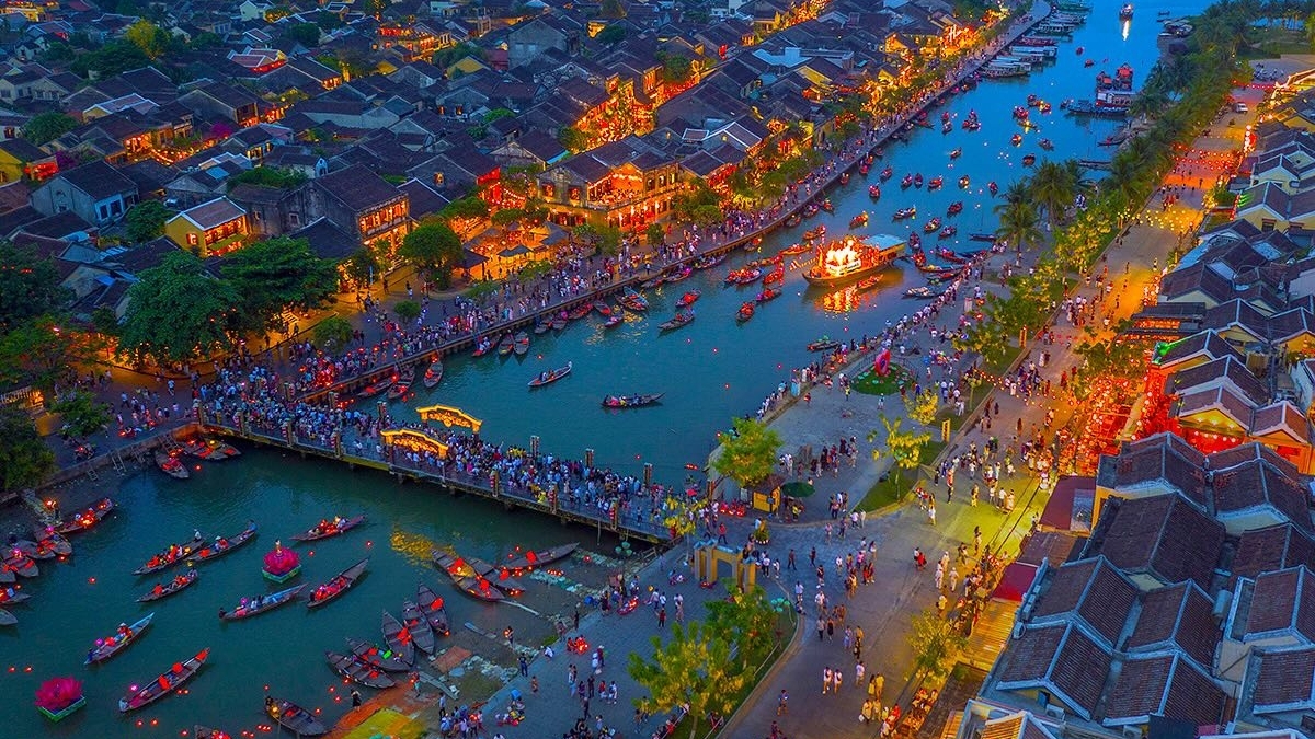 Hội An: Top 4 điểm đến trăng mật lãng mạn nhất thế giới