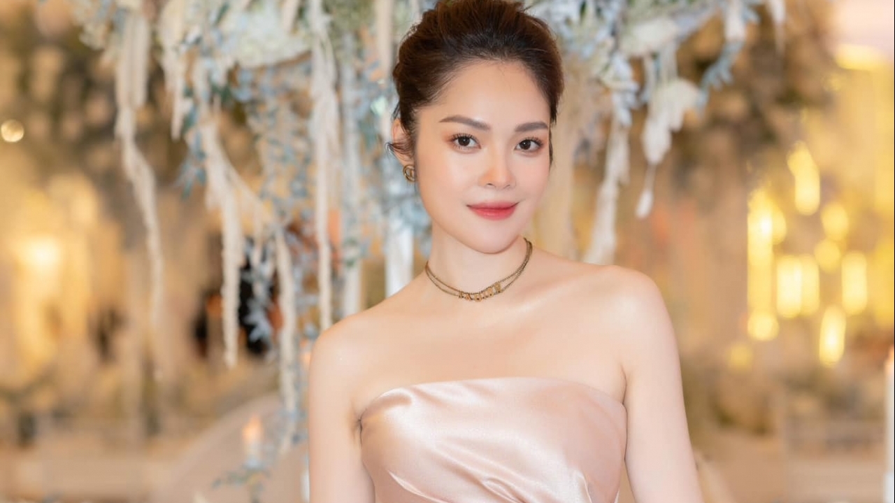 Sao Việt: Diễn viên Dương Cẩm Lynh lên đồ gợi cảm khiến fan mê mẩn