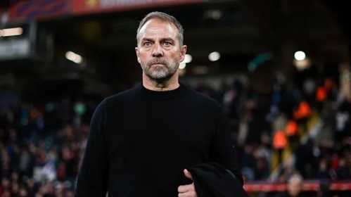 Thua Dortmund, HLV Hansi Flick tâm phục khẩu phục