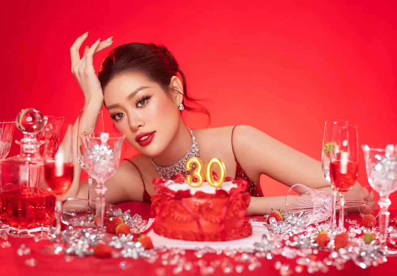 Hoa hậu Khánh Vân Hoa hậu Khánh Vân