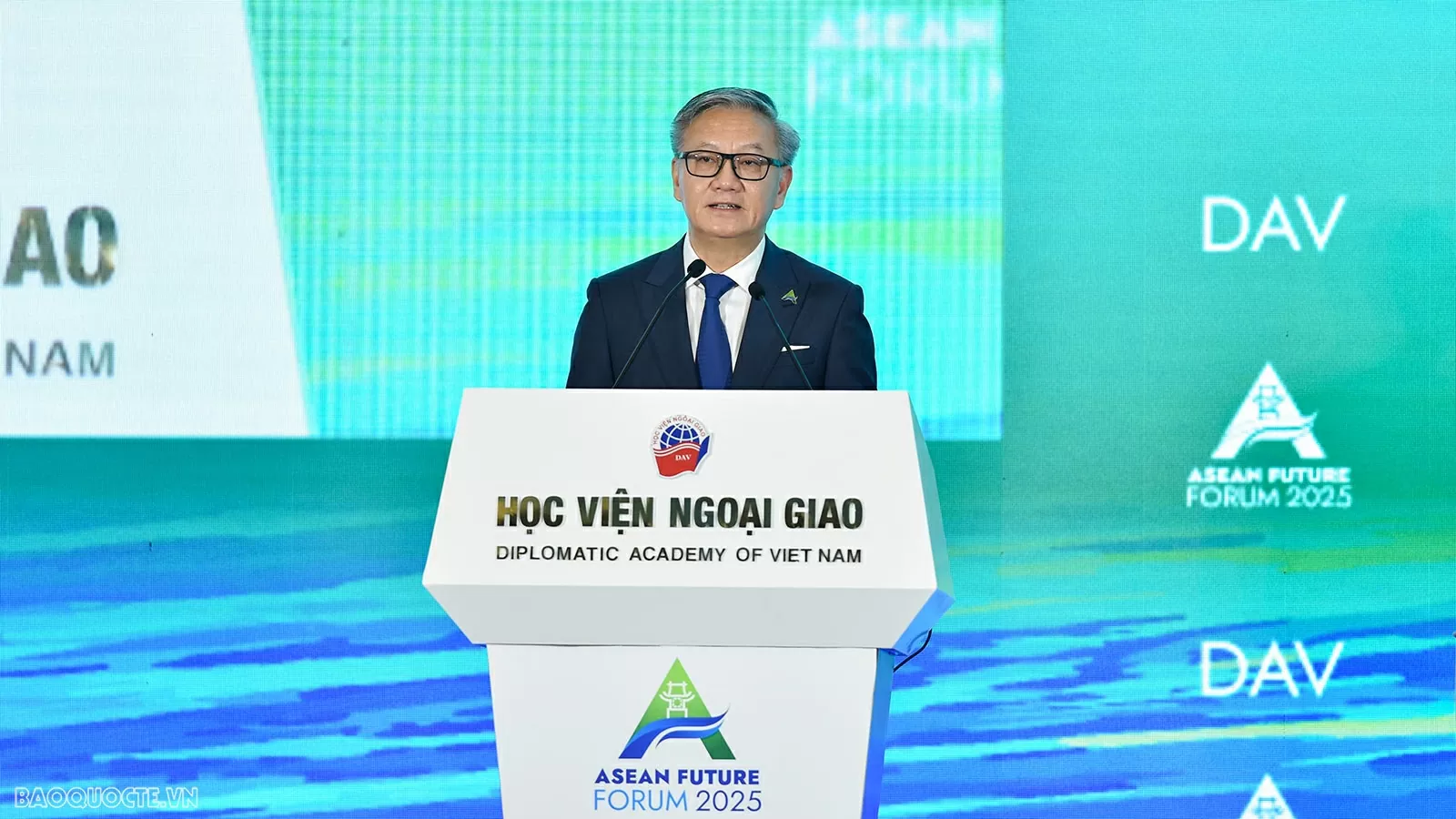 Tăng cường kết nối giữa các tiểu vùng, định hình một ASEAN hội nhập hơn, kiên cường hơn Tăng cường kết nối giữa các tiểu vùng, định hình một ASEAN hội nhập hơn, kiên cường hơn