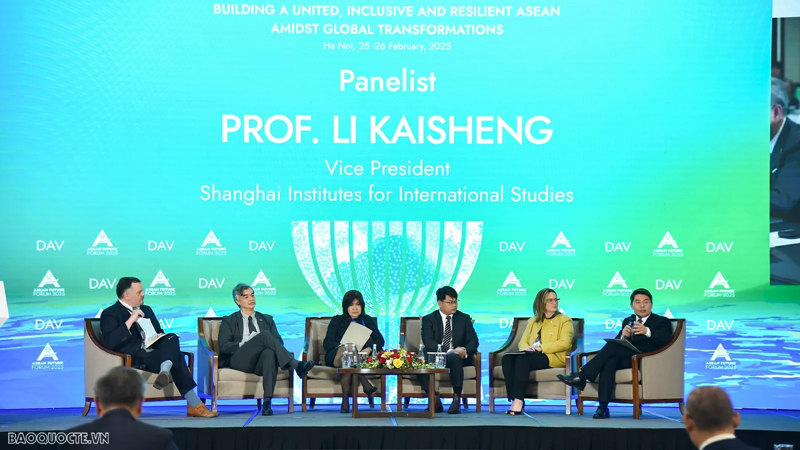 Tăng cường kết nối giữa các tiểu vùng, định hình một ASEAN hội nhập hơn, kiên cường hơn Tăng cường kết nối giữa các tiểu vùng, định hình một ASEAN hội nhập hơn, kiên cường hơn