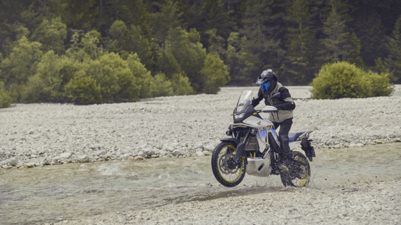 Honda ra mắt phiên bản nâng cấp - XL750 Transalp 2025, giá bán từ 290 triệu đồng Honda ra mắt phiên bản nâng cấp - XL750 Transalp 2025, giá bán từ 290 triệu đồng