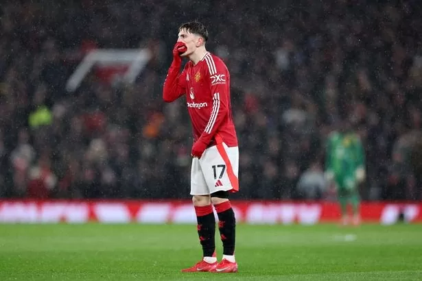 Thất vọng vì bị thay, Garnacho đi thẳng vào đường hầm Thất vọng vì bị thay, Garnacho đi thẳng vào đường hầm