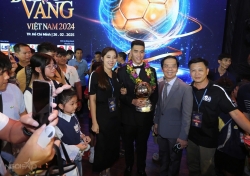 Nguyễn Tiến Linh dùng toàn bộ tiền thưởng giải Quả bóng vàng 2024 làm từ thiện