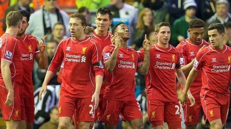 Máy tính chọn Liverpool, Arsenal chỉ còn 1,3% cơ hội vô địch Ngoại hạng Anh 2024/25