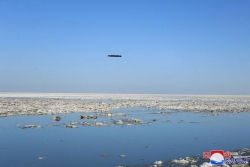 Triều Tiên bất ngờ tuyên bố phóng thành công tên lửa hành trình chiến lược