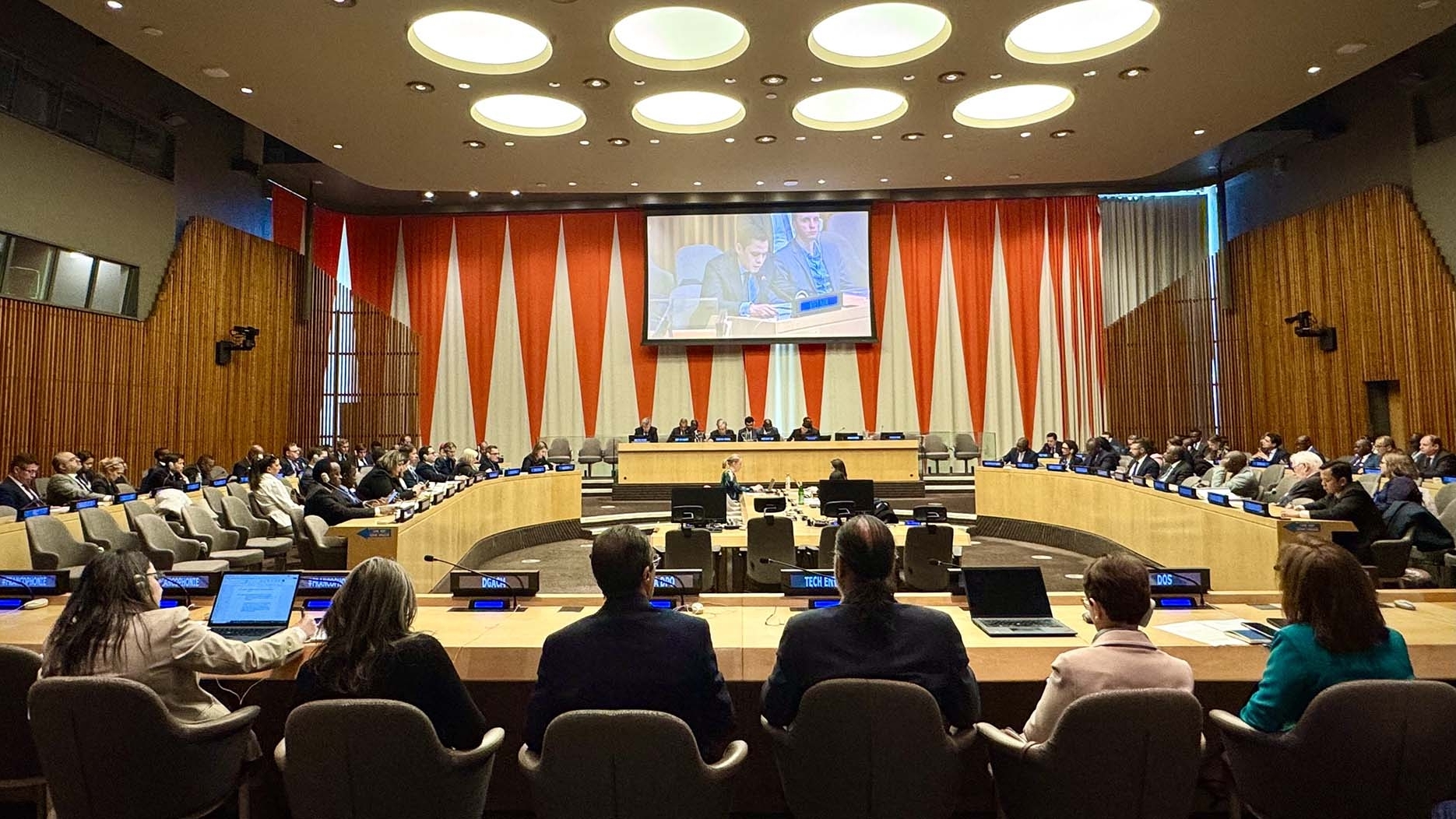 Việt Nam hợp tác chặt chẽ với các thành viên OIF đẩy mạnh thực hiện chương trình nghị sự của Liên hợp quốc về hoà bình và phát triển