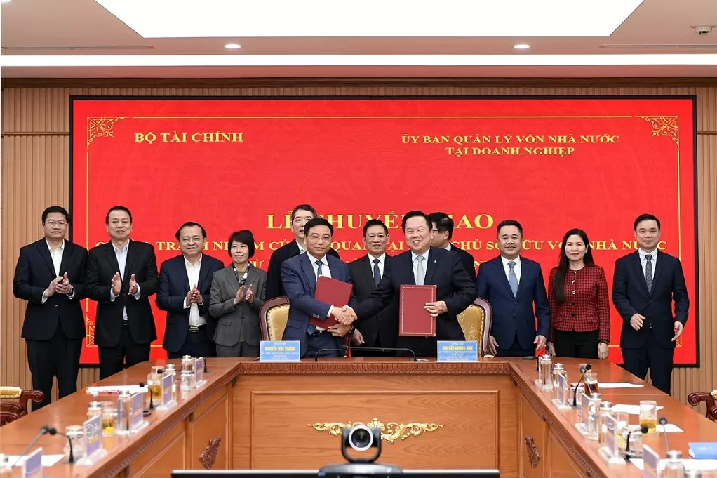 18 'ông lớn' là tập đoàn, Tổng công ty Nhà nước chính thức về Bộ Tài chính 18 'ông lớn' là tập đoàn, Tổng công ty Nhà nước chính thức về Bộ Tài chính