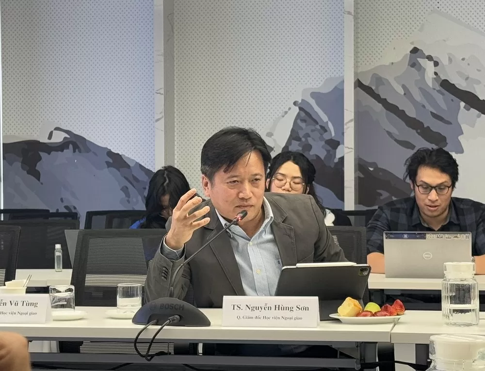 Hội thảo khoa học ‘Triển vọng giải quyết xung đột Nga-Ukraine hậu bầu cử Mỹ 2024’ tại Học viện Ngoại giao Hội thảo khoa học ‘Triển vọng giải quyết xung đột Nga-Ukraine hậu bầu cử Mỹ 2024’ tại Học viện Ngoại giao