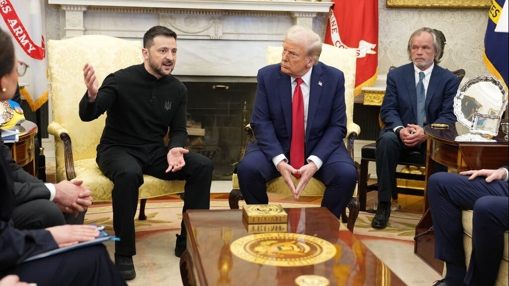 Tổng thống Ukraine Zelensky gửi thông điệp sau tranh cãi với ông Trump: 'Dù đối thoại khó khăn, chúng ta vẫn là Đối tác chiến lược'