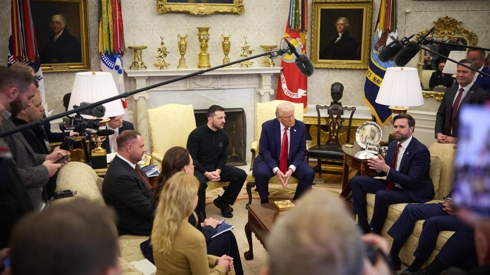 Phản ứng của thế giới sau cuộc tranh cãi nảy lửa tại Nhà Trắng