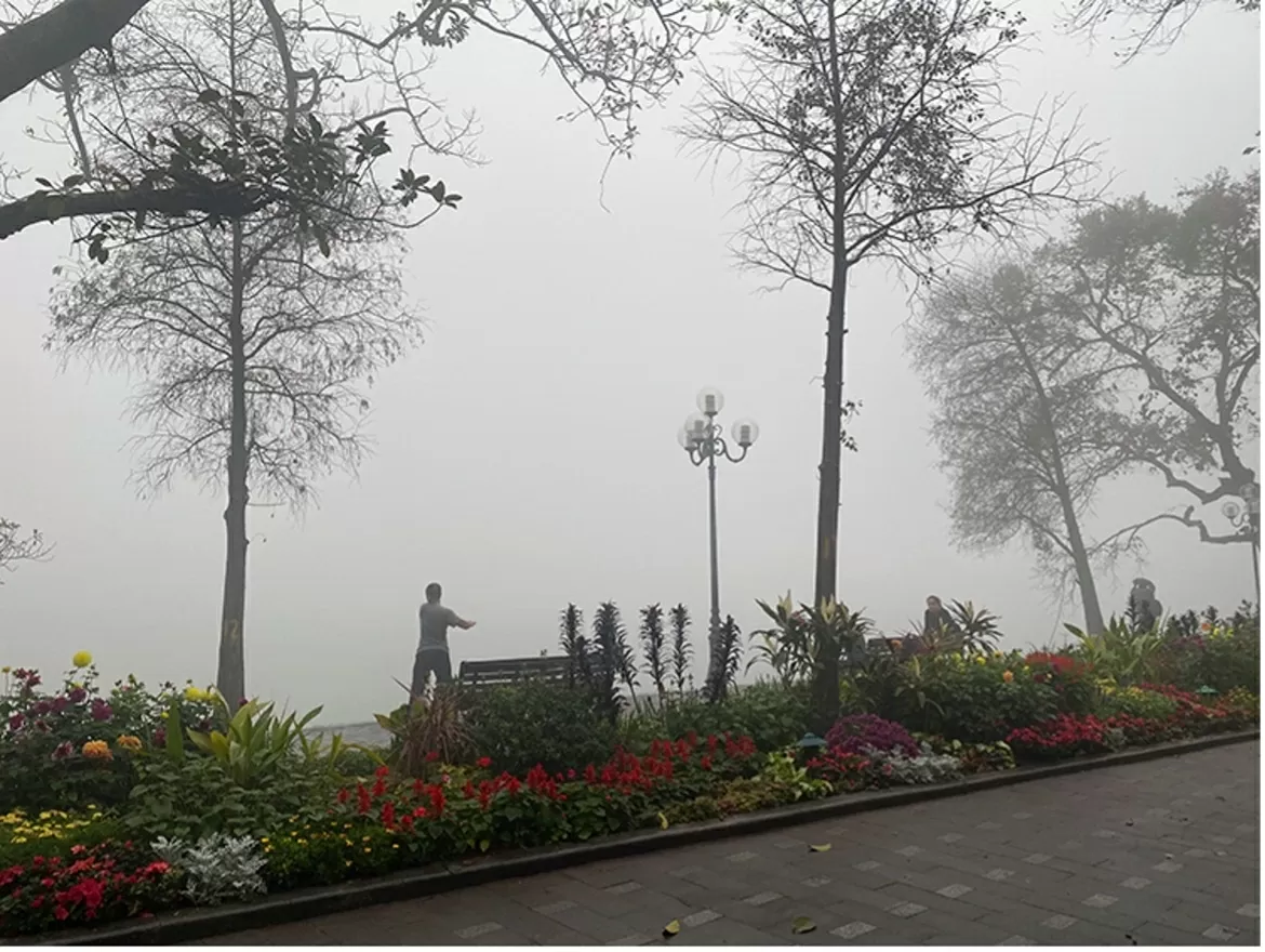 Bắc Bộ sương mù và mưa phùn. (Nguồn: TTXVN) Bắc Bộ sương mù và mưa phùn. (Nguồn: TTXVN)