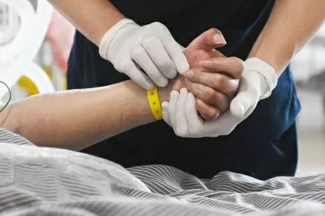 Trời lạnh làm tăng nguy cơ gặp các sự cố tim mạch. Ảnh minh họa. (Nguồn: Vietnamnet) Trời lạnh làm tăng nguy cơ gặp các sự cố tim mạch. Ảnh minh họa. (Nguồn: Vietnamnet)