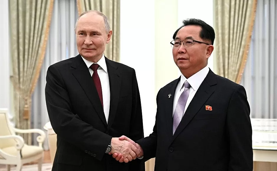 Ảnh ấn tượng: Nóng rẫy màn đấu khẩu giữa Tổng thống Mỹ-Ukraine, ông Zelensky ‘lỗ vốn’ ra về, Nga-Triều Tiên hợp tác mạnh mẽ