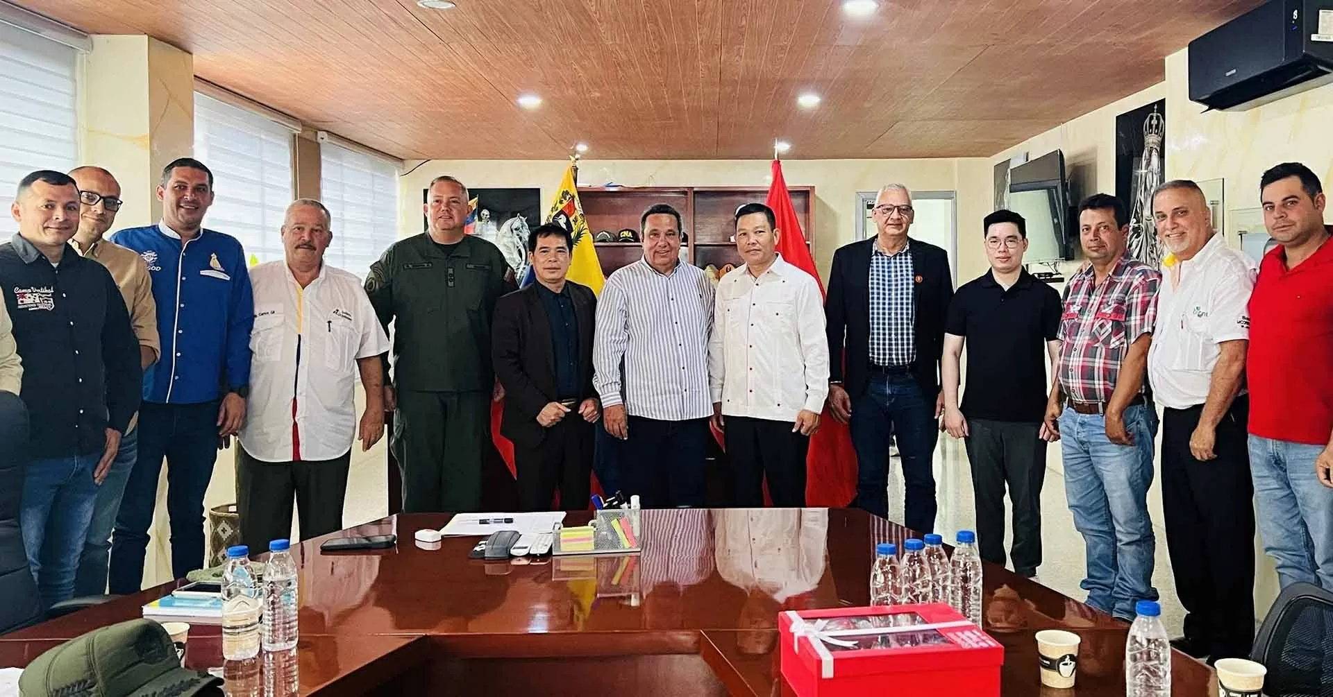 Việt Nam tăng cường hợp tác với các địa phương của Venezuela Việt Nam tăng cường hợp tác với các địa phương của Venezuela