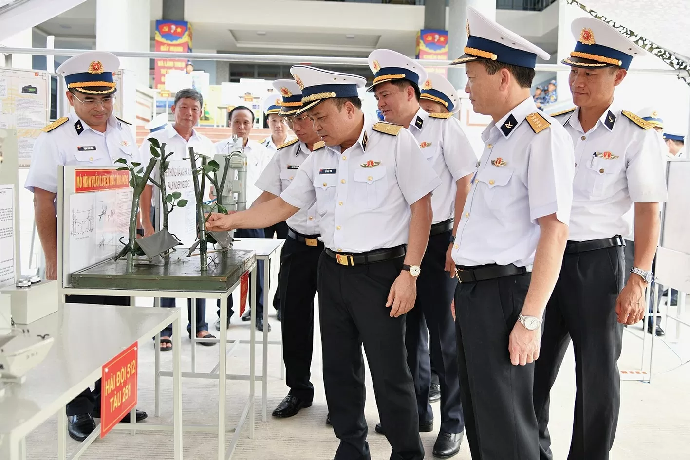 Các đơn vị Quân chủng Hải quân sôi nổi các hoạt động ra quân huấn luyện Các đơn vị Quân chủng Hải quân sôi nổi các hoạt động ra quân huấn luyện