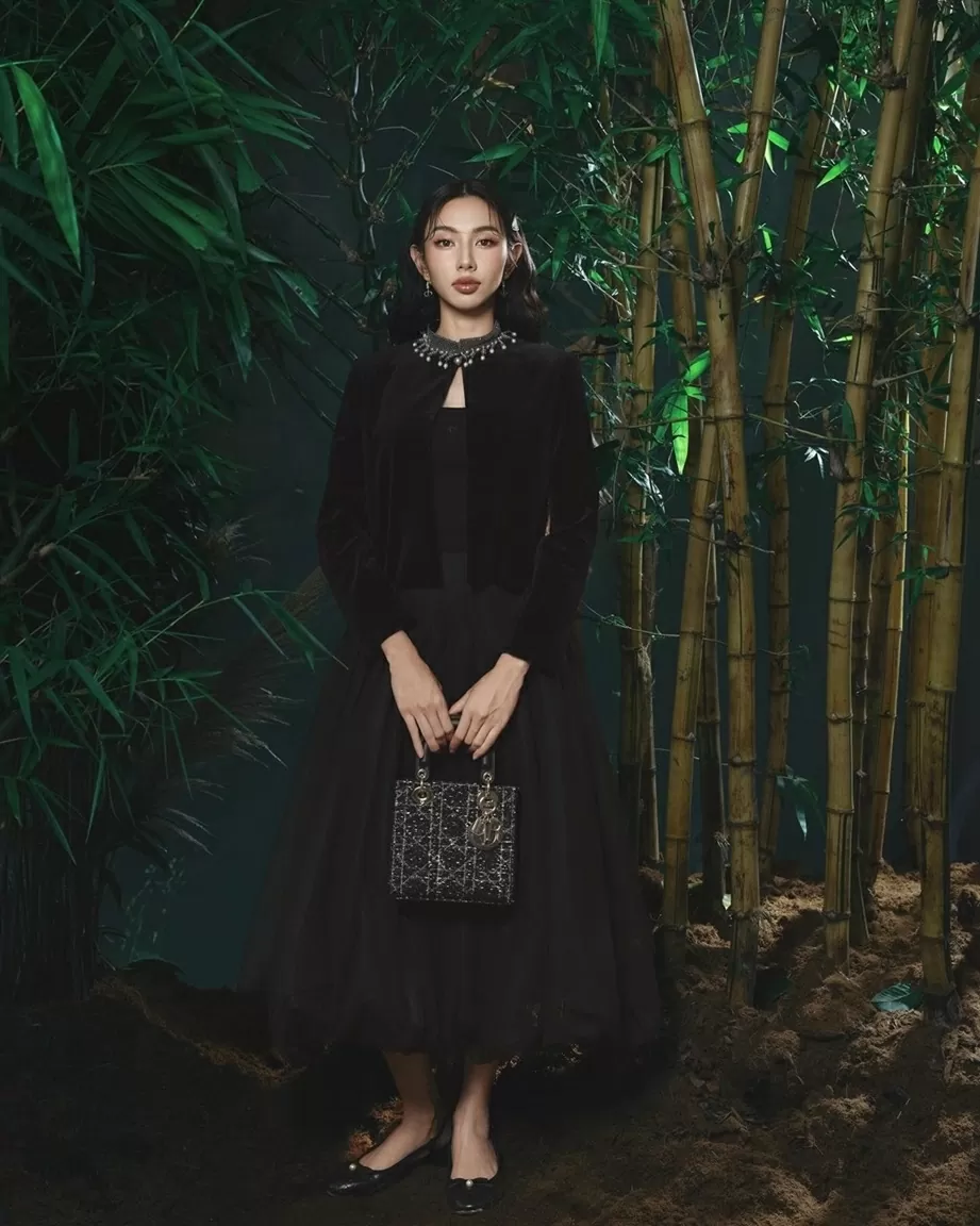 Lý do Hoa hậu Thùy Tiên trở thành 'bạn thân' thương hiệu Dior Lý do Hoa hậu Thùy Tiên trở thành 'bạn thân' thương hiệu Dior
