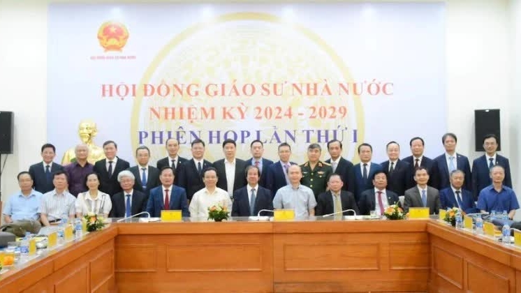 Công bố lịch xét chức danh Giáo sư, Phó Giáo sư năm 2025