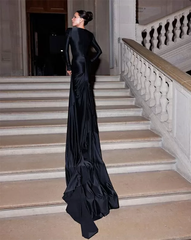 Hình ảnh vợ chồng cựu danh thủ David Beckham sang trọng dự tiệc tối Tuần lễ thời trang Paris 2025 Hình ảnh vợ chồng cựu danh thủ David Beckham sang trọng dự tiệc tối Tuần lễ thời trang Paris 2025