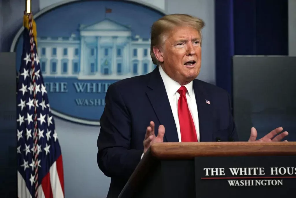 Tổng thống Donald Trump hứa hẹn về Thừa nhận thuế quan gây 'xáo trộn' kinh tế Mỹ, vì sao ông Trump vẫn tiếp tục mạnh tay?