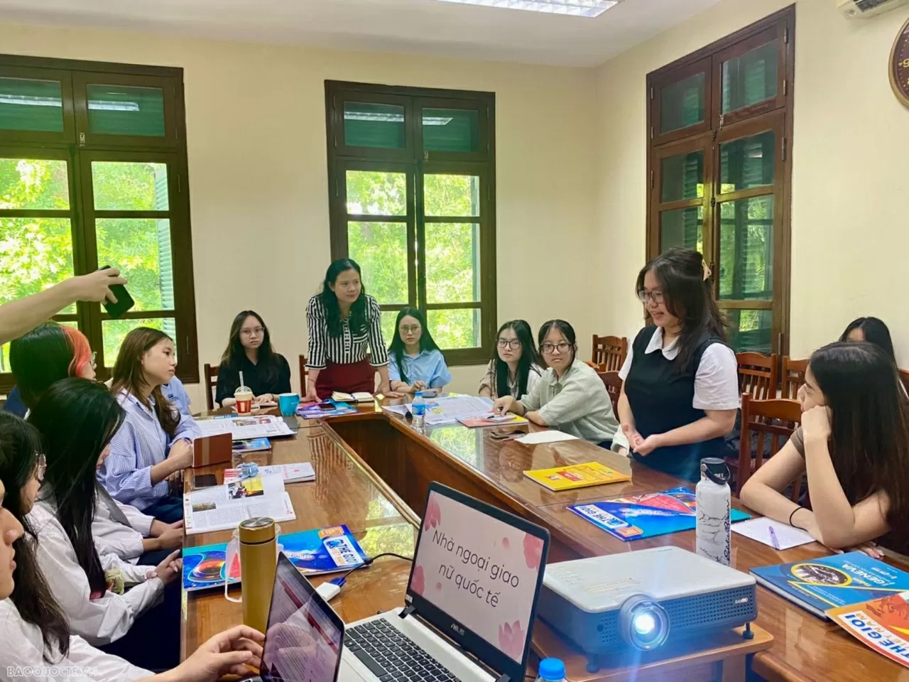 Ngày 8/3: Sáng tạo và dấn thân làm nên vẻ đẹp của phụ nữ thời nay Ngày 8/3: Sáng tạo và dấn thân làm nên vẻ đẹp của phụ nữ thời nay