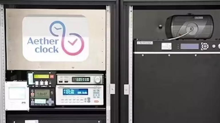 Đồng hồ chính xác nhất thế giới trị giá 3,3 triệu USD