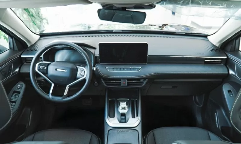 Nội thất của Haval Jolion có khá nhiều chi tiết tương đồng với Haval H6 Nội thất của Haval Jolion có khá nhiều chi tiết tương đồng với Haval H6