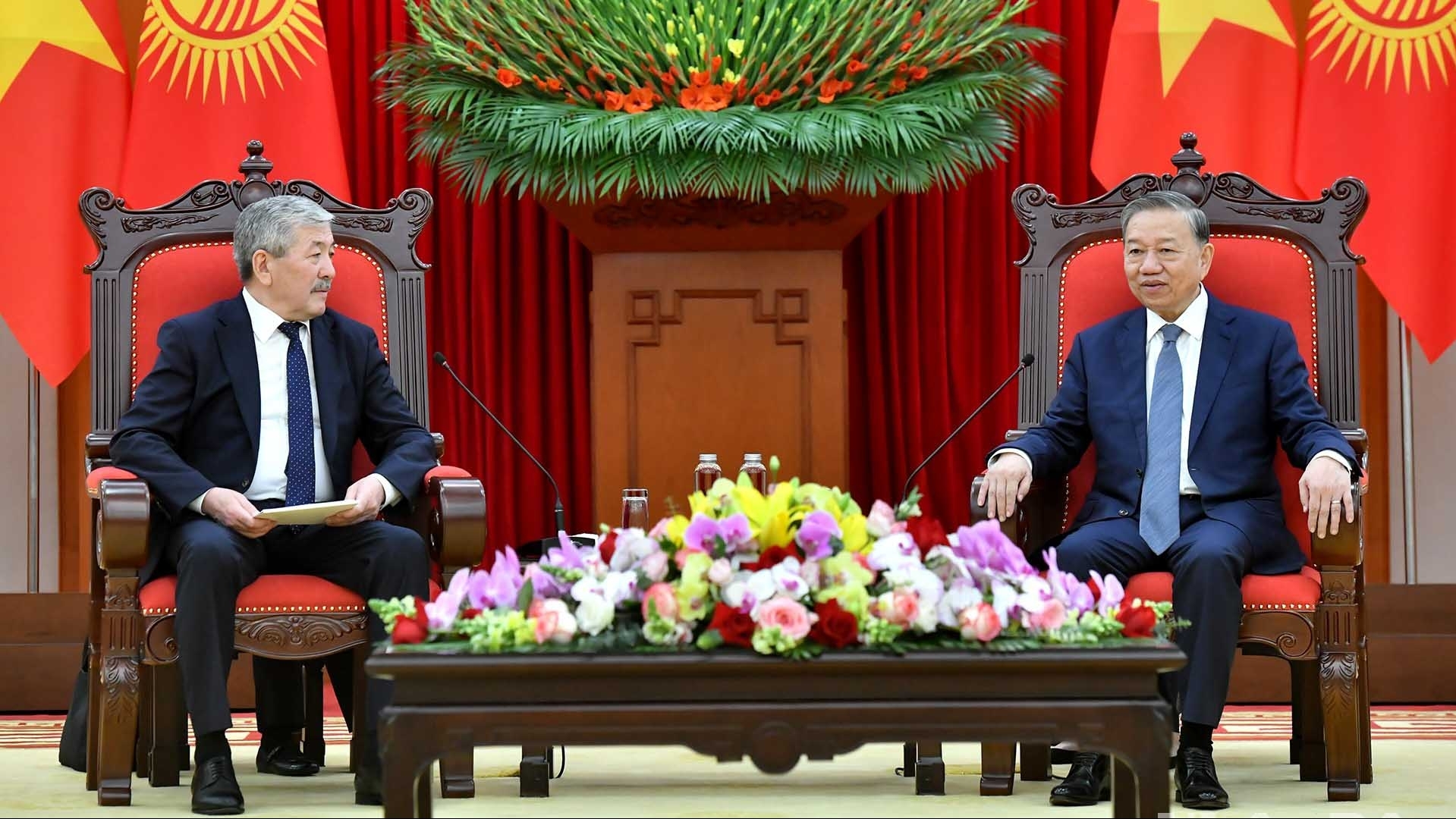 Tổng Bí thư Tô Lâm tiếp Thủ tướng Cộng hòa Kyrgyzstan Adylbek Kasymaliev