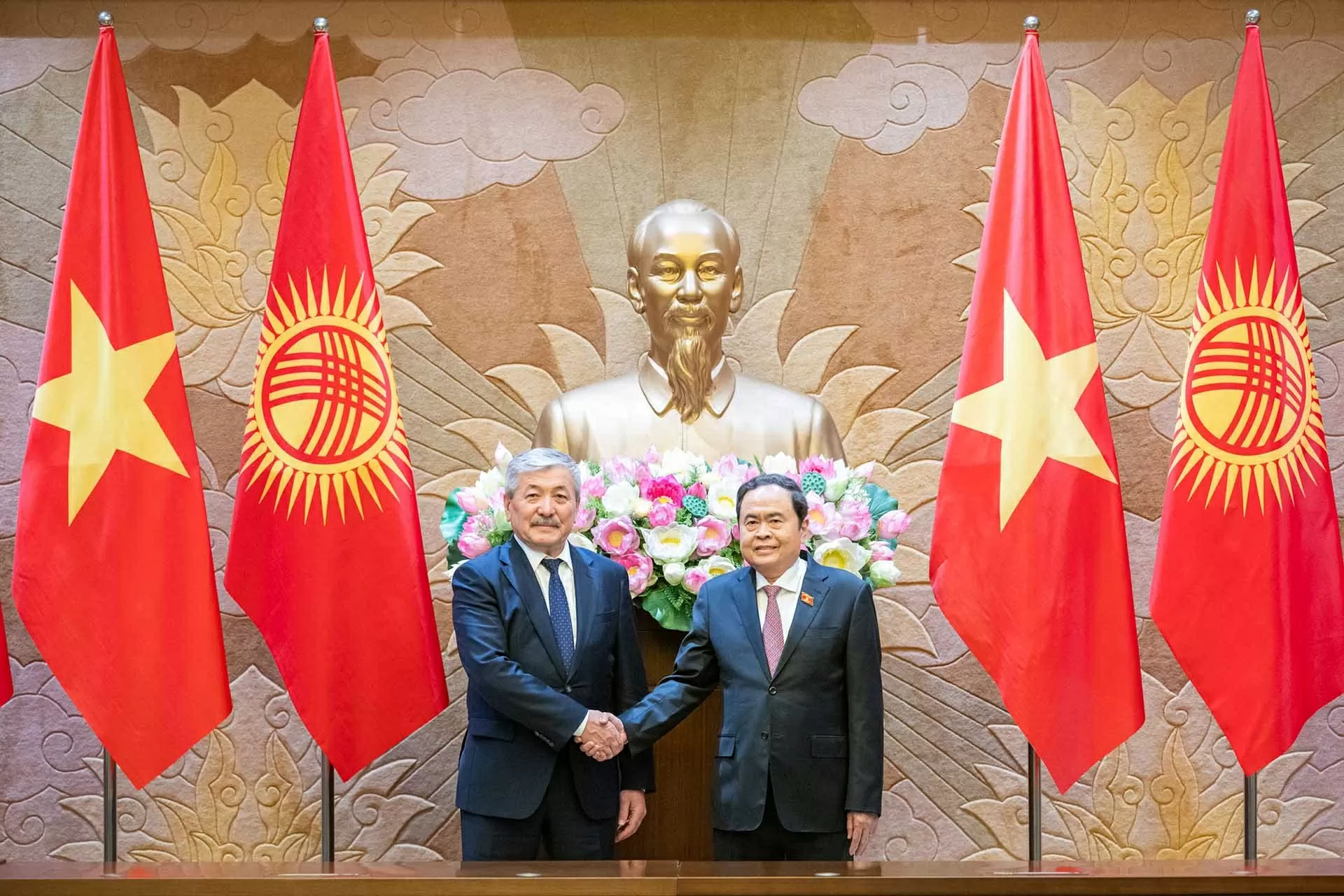 Việt Nam là đối tác hữu nghị truyền thống lâu năm và quan trọng của Kyrgyzstan tại khu vực Đông Nam Á